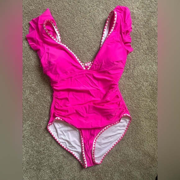 Aidonger Other - Pink Ruffled One-Piece Swimsuit